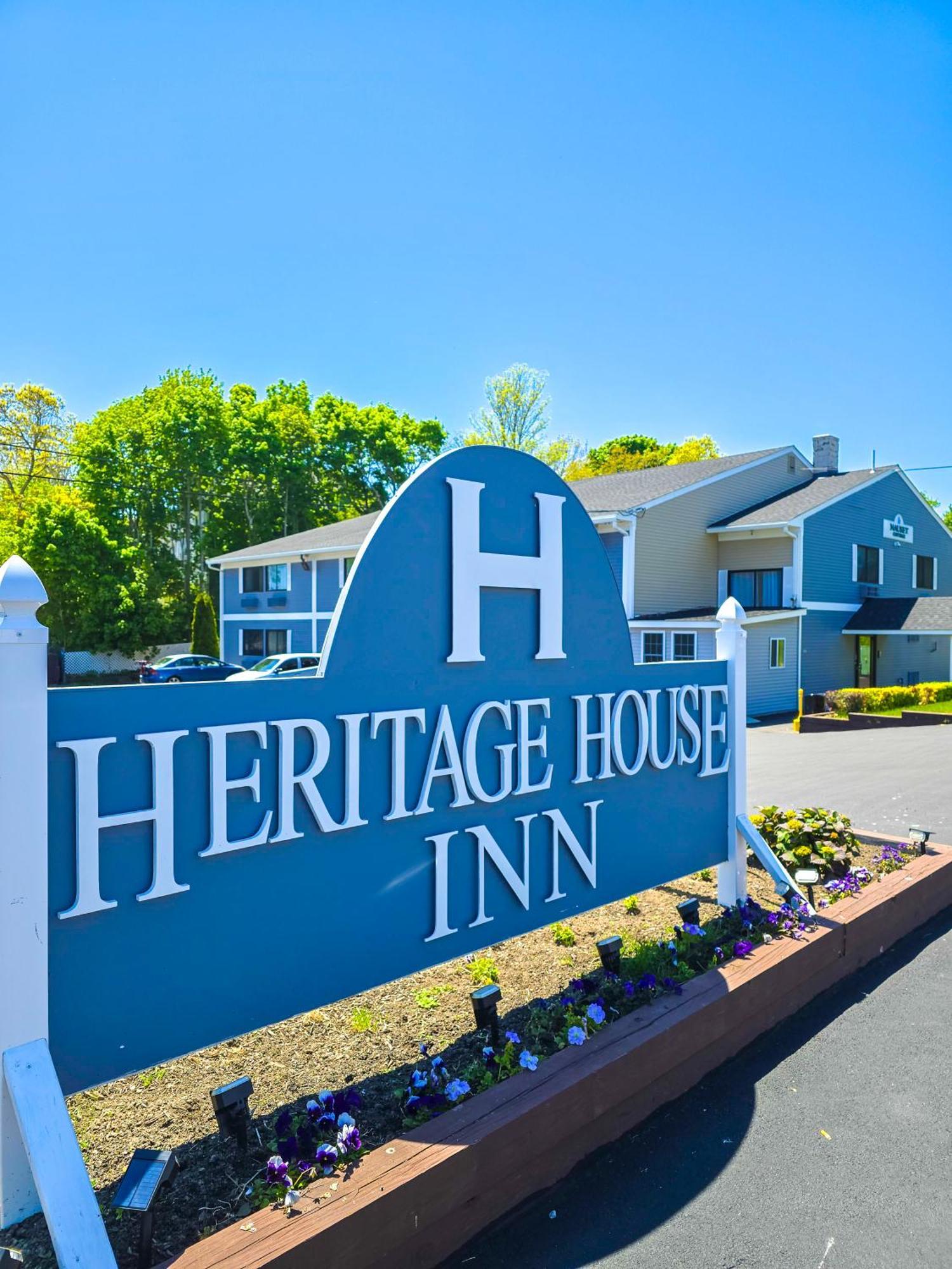 Heritage House Inn On Cape Cod Hyannis Exterior photo